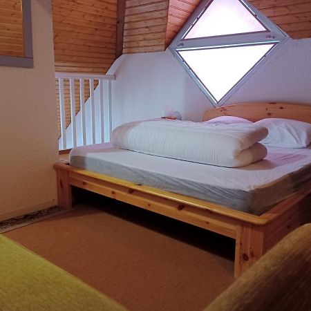 Moudang 11 Apartment Сен-Лари-Сулан Екстериор снимка
